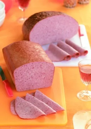 HUISGEMAAKT VLEESBROOD (100gr)