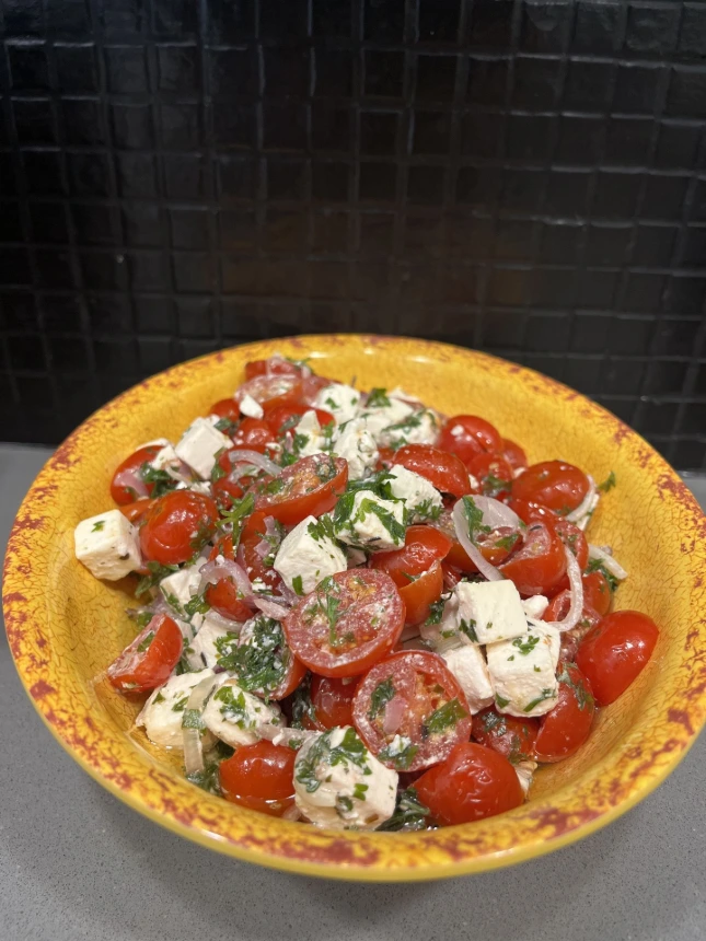 ZUIDERSE TOMATEN SALADE